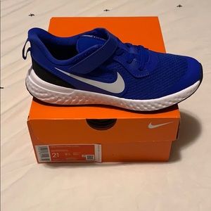 Nike kids shoes, Velcro